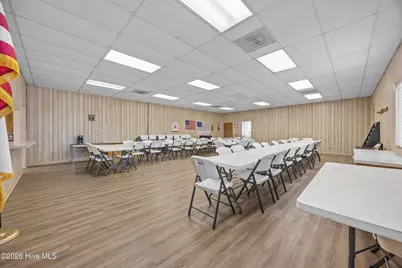 204 E Bayshore Boulevard, Jacksonville, NC 28540 - Photo 10