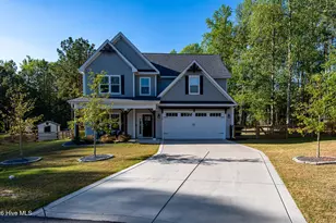 404 Endicott Ct, Carthage, NC 28327 - Photo 1