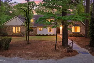 141 Bridgewater Dr, Southern Pines, NC 28387 - Photo 2