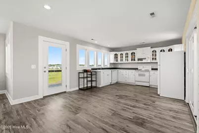 598 Ocean Boulevard W, Holden Beach, NC 28462 - Photo 16