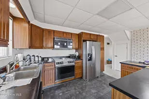 357 Wiggins Point Rd, Oriental, NC 28571 - Photo 10