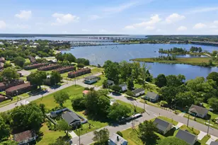 216 Jones St, New Bern, NC 28562 - Photo 32