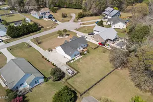 202 Nikida Ct, Swansboro, NC 28584 - Photo 48