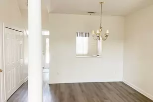 5006 Carleton Dr, Wilmington, NC 28403 - Photo 2