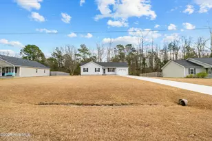 322 Reid Ct N, Jacksonville, NC 28540 - Photo 2