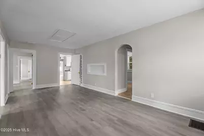 102 S Pineview Avenue, Goldsboro, NC 27530 - Photo 6