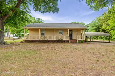 109 Kelley Lane, Hamlet, NC 28345 - Photo 2