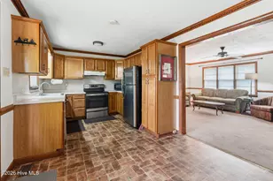 109 Kelley Ln, Hamlet, NC 28345 - Photo 8