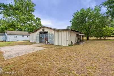 109 Kelley Lane, Hamlet, NC 28345 - Photo 22
