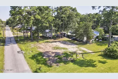 1851 Inland Drive SW, Ocean Isle Beach, NC 28469 - Photo 12