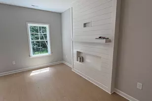 3705 Huntcliff Dr, La Grange, NC 28551 - Photo 12