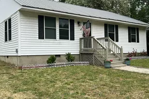 206 D Carlton St, Carthage, NC 28327 - Photo 2