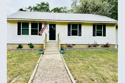 206 D Carlton Street, Carthage, NC 28327 - Photo 1
