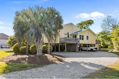 7028 Archers Creek Drive S, Emerald Isle, NC 28594 - Photo 6