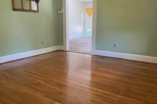 409 Myrtle Ave, Hamlet, NC 28345 - Photo 6