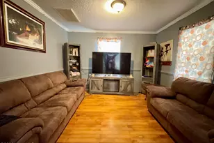 203 King St, Hertford, NC 27944 - Photo 8