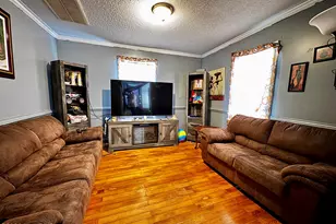 203 King St, Hertford, NC 27944 - Photo 4