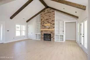 170 Lake Point Ln, Clinton, NC 28328 - Photo 8