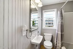 2915 E Beach Dr, Oak Island, NC 28465 - Photo 28