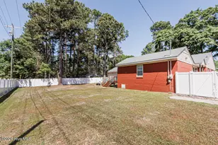 3313 Amherst Rd, Rocky Mount, NC 27804 - Photo 8