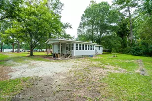 130 Holiday Ln, Oriental, NC 28571 - Photo 32