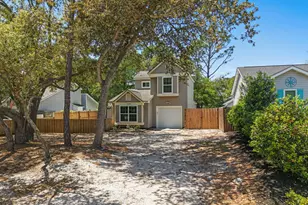 159 NW 9th St, Oak Island, NC 28465 - Photo 2