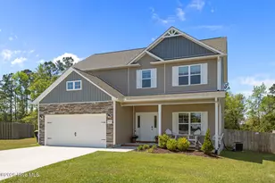 405 Brown Pelican Ct, Hubert, NC 28539 - Photo 2