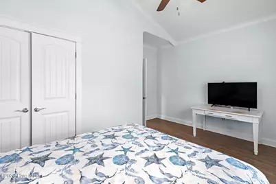 105 NW 29th Street, Oak Island, NC 28465 - Photo 20