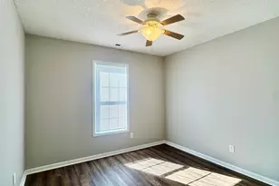209 Chokecherry S, Richlands, NC 28574 - Photo 10