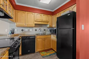 9201 Coast Guard Rd, Emerald Isle, NC 28594 - Photo 16