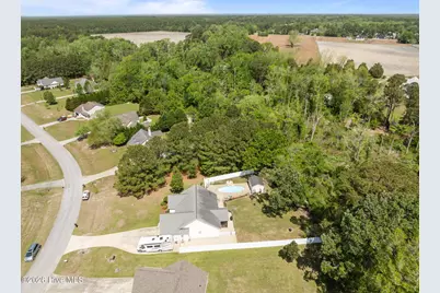 116 Bur Oaks Boulevard, Newport, NC 28570 - Photo 20
