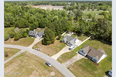 116 Bur Oaks Boulevard, Newport, NC 28570 - Photo 18