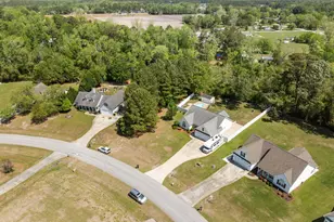 116 Bur Oaks Blvd, Newport, NC 28570 - Photo 18