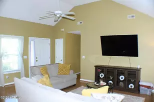 457 Hampton St, Calabash, NC 28467 - Photo 14
