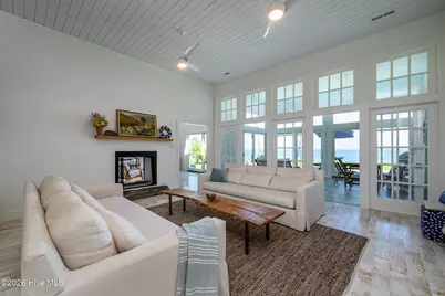 228 Drake Landing, New Bern, NC 28560 - Photo 6