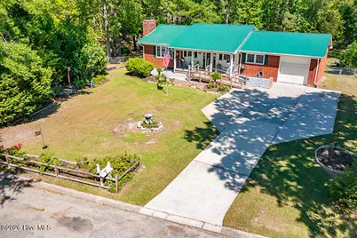 3 Hiawatha Lane, Havelock, NC 28532 - Photo 1