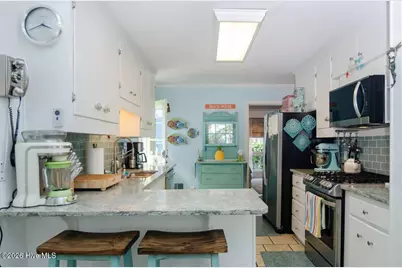 2 W Henderson Street, Wrightsville Beach, NC 28480 - Photo 6
