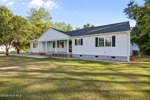 113 Stuart Ave, Lake Waccamaw, NC 28450 - Photo 42