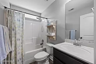 221 Breakwater Dr, Sneads Ferry, NC 28460 - Photo 26