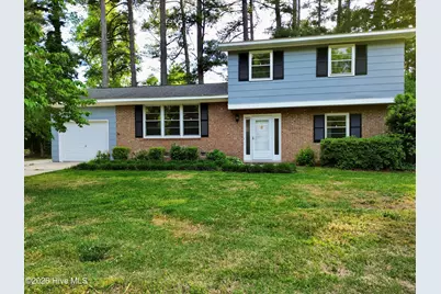 905 Highland Drive, Laurinburg, NC 28352 - Photo 1