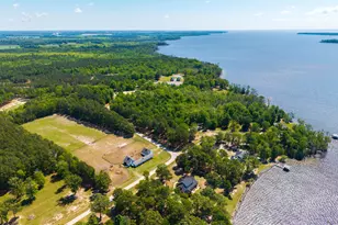 229 Grassy Point Dr, Hertford, NC 27944 - Photo 4