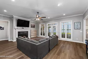 229 Grassy Point Dr, Hertford, NC 27944 - Photo 14