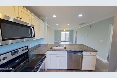 3728 Saint Johns Court #Unit B, Wilmington, NC 28403 - Photo 6