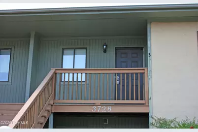 3728 Saint Johns Court #Unit B, Wilmington, NC 28403 - Photo 2