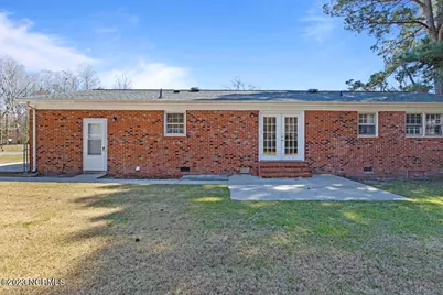 219 Edgewood Drive, Jacksonville, NC 28546 - Photo 20