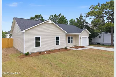 113 N King Street, Hubert, NC 28539 - Photo 2