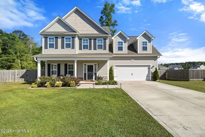 106 Gooseberry Court, Maysville, NC 28555 - Photo 1