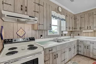 2704 S Shore Dr, Surf City, NC 28445 - Photo 12