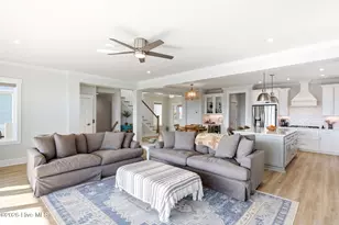 9059 W 9th St, Surf City, NC 28445 - Photo 12
