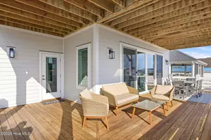 9059 W 9th St, Surf City, NC 28445 - Photo 22